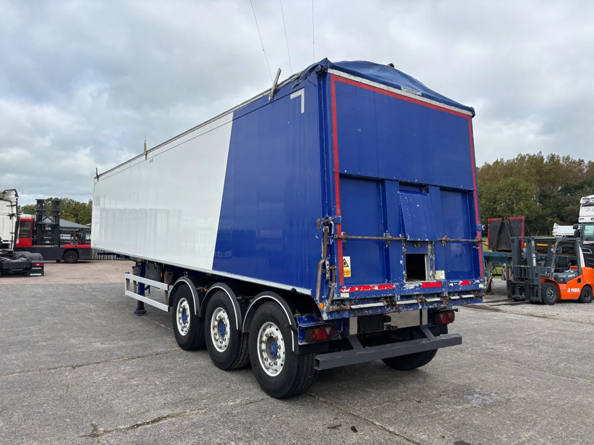 2017 Fruehauf 70 yard Auto cover Rear lift axle - Image 4