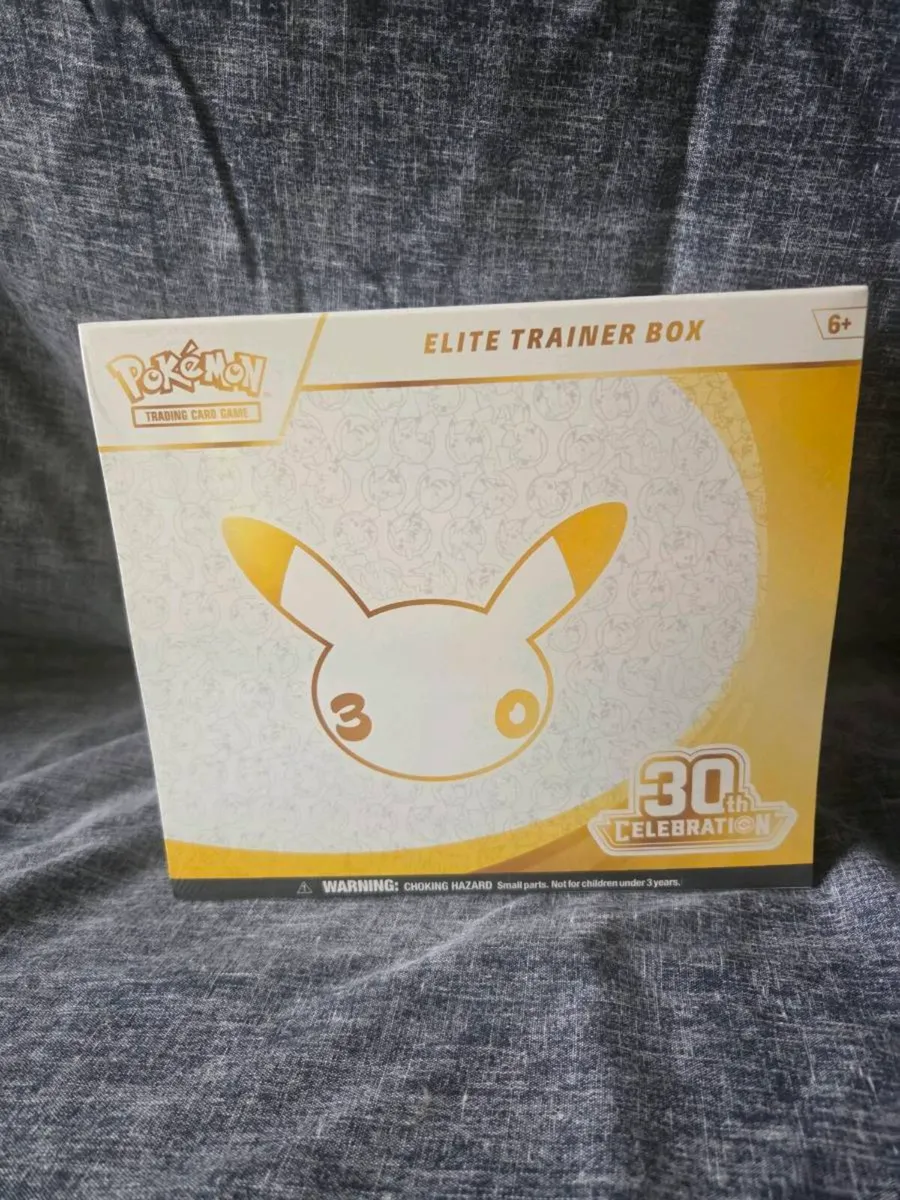 30th anniversary pokemon etb - Image 1