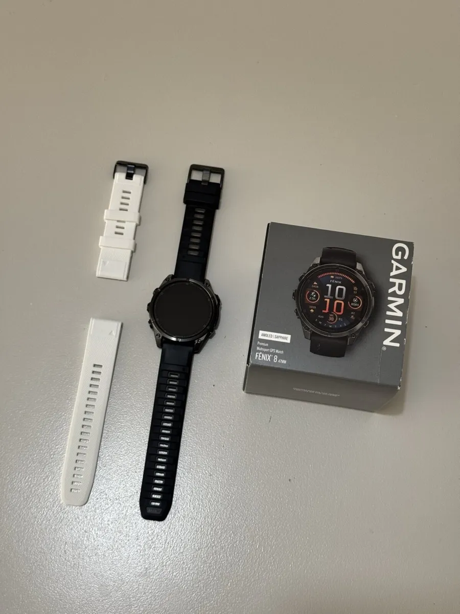 Garmin Fenix 8 - Image 1