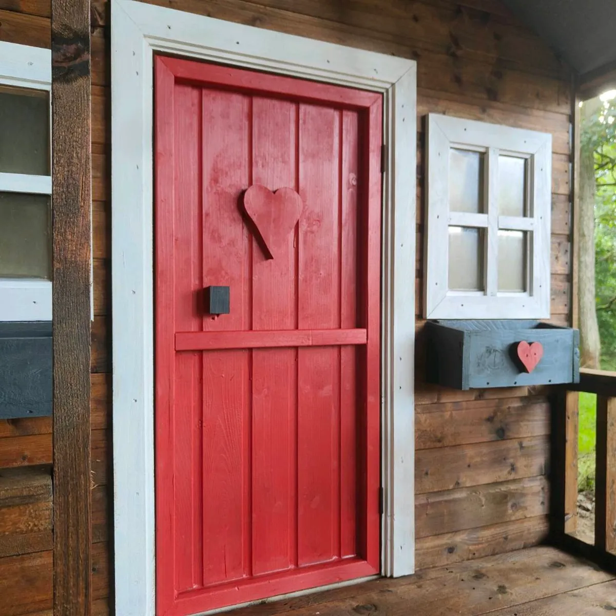 Child's Playhouse - Image 3