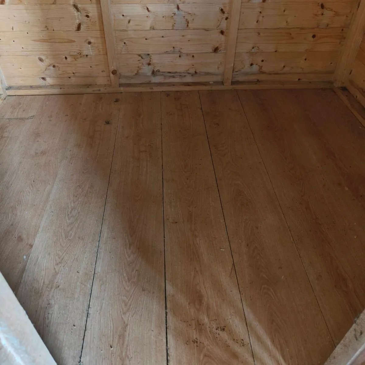 Child's Playhouse - Image 4