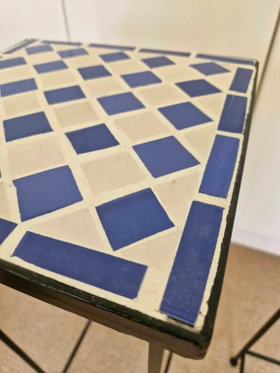Plant stands with mosaic tile detail x2 - Image 2