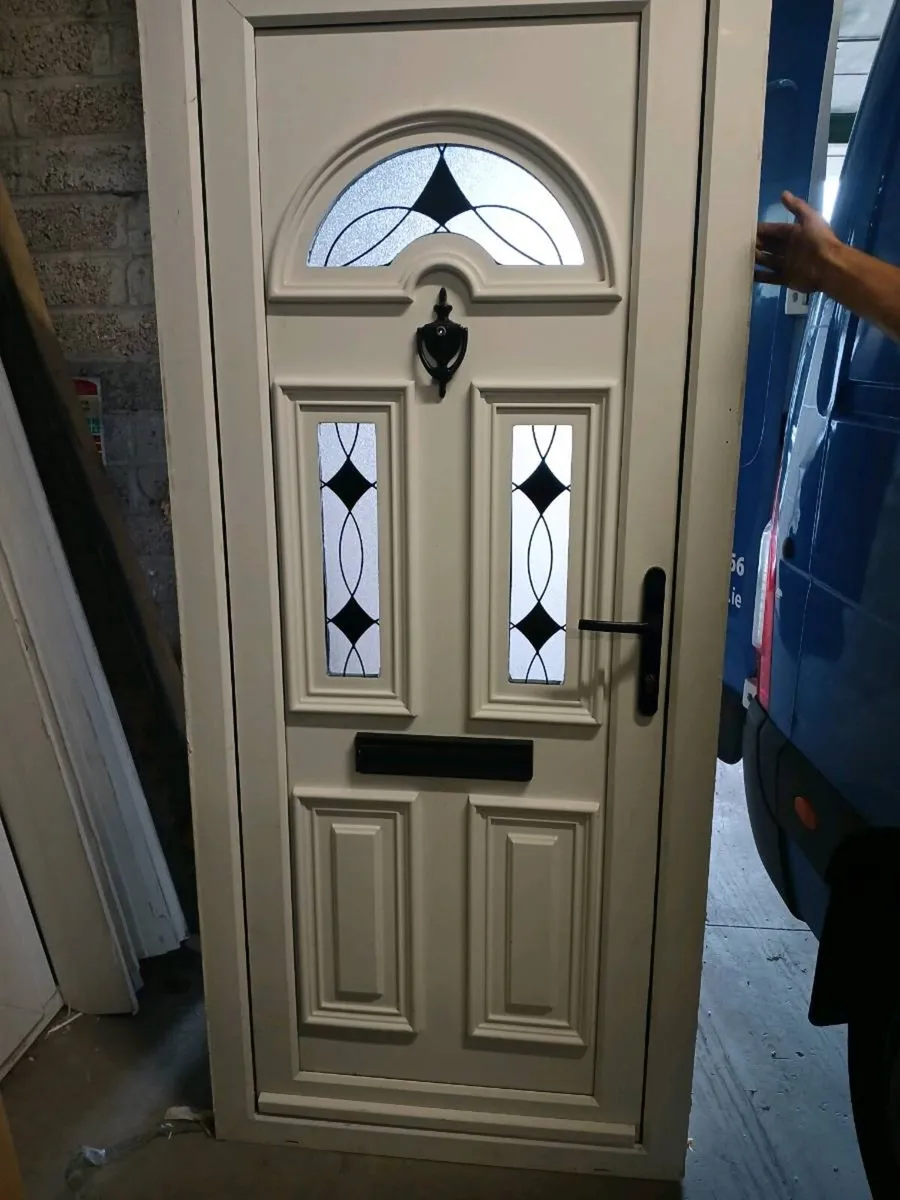 White pvc door - Image 1