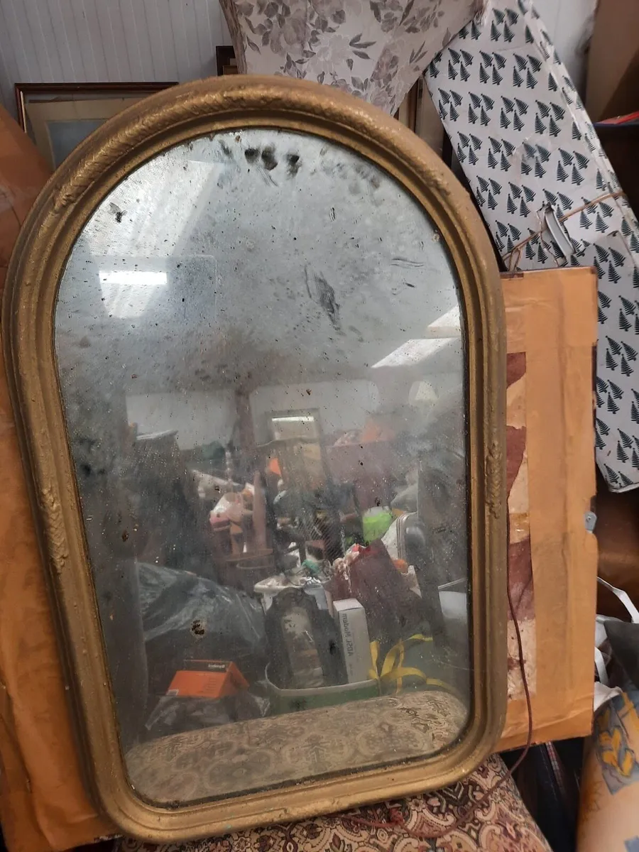 Antique mirror - Image 1