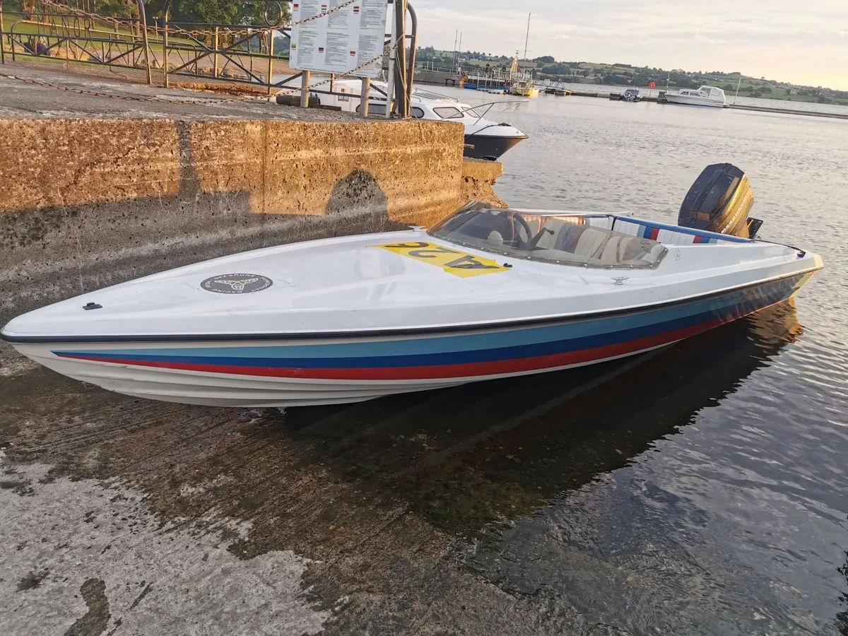 2 X PHANTOM 18 BOATS 175BHP AND 200 BHP - Image 3