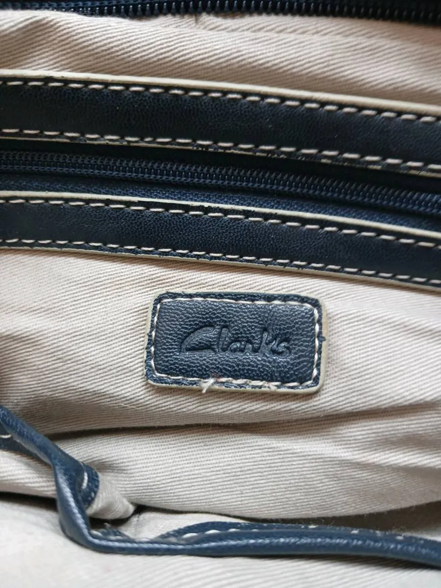 7 ladies bags perfect 50 euro for all - Image 1