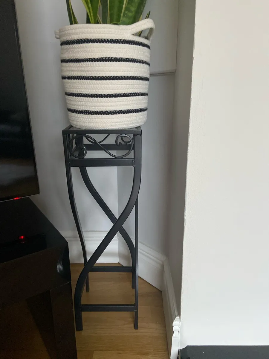 Wrought iron console table - Image 4