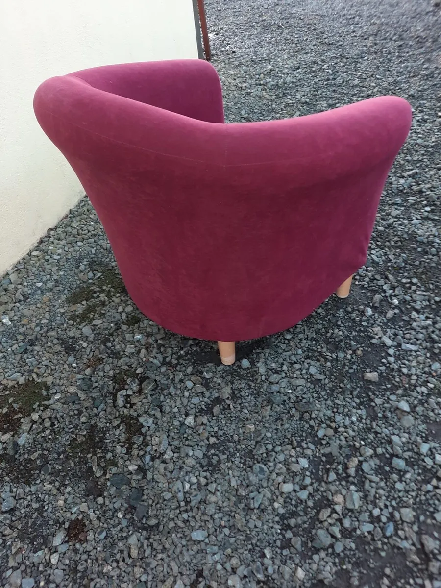 Armchair - Image 3