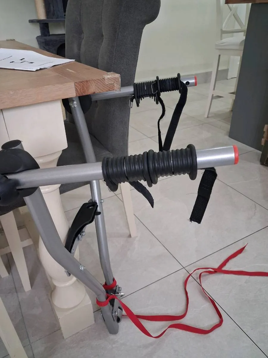 Towbar mount cycle carrier - Image 4