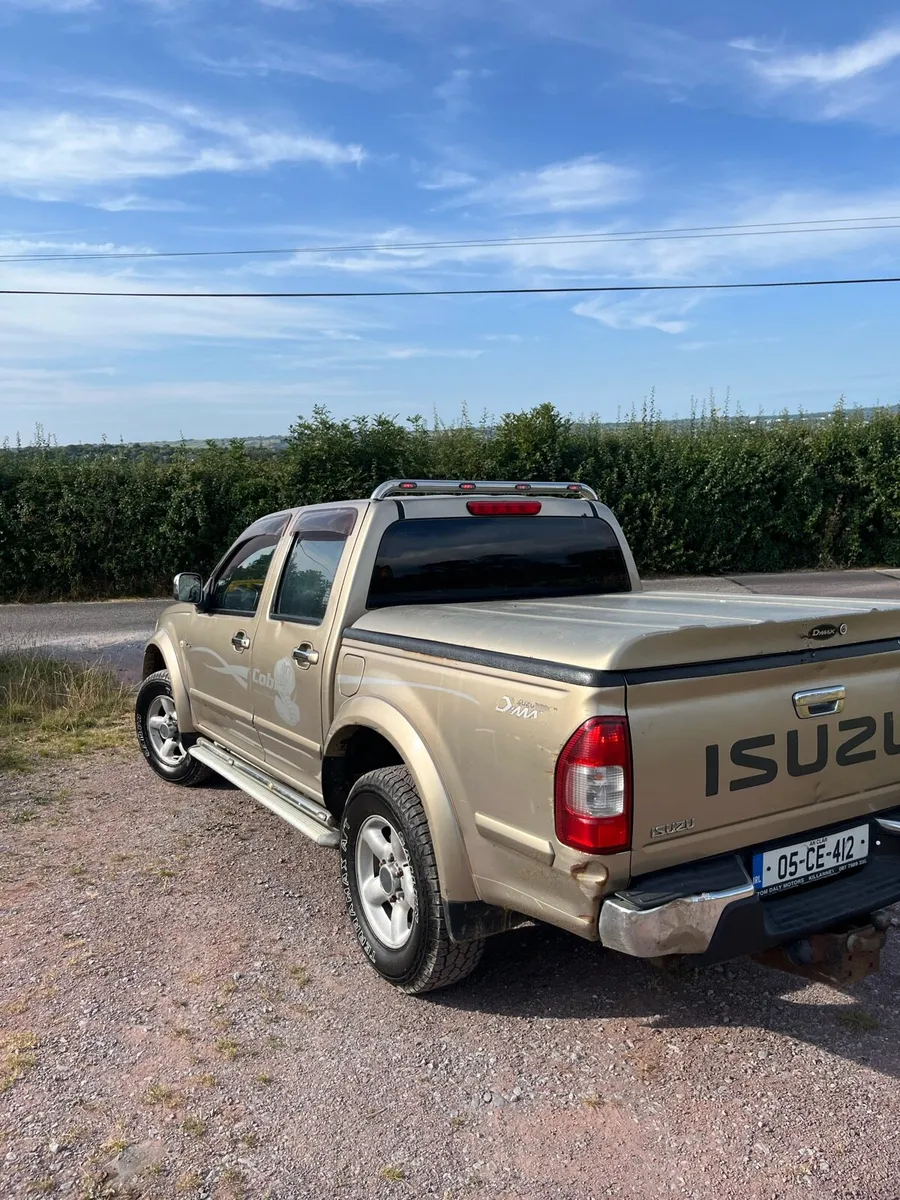 Isuzu dmax new test - Image 1