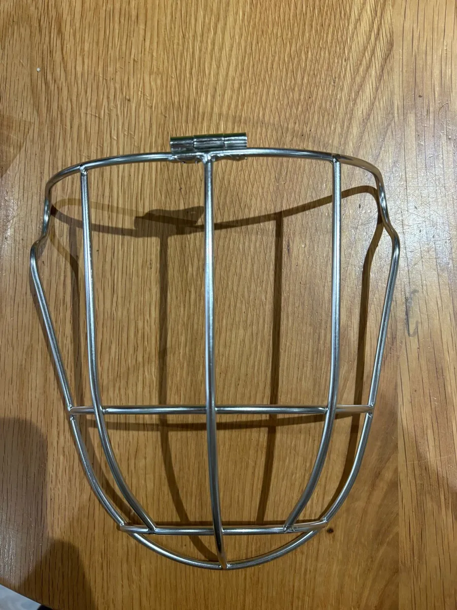 Butterfly hinge kk guards - Image 2