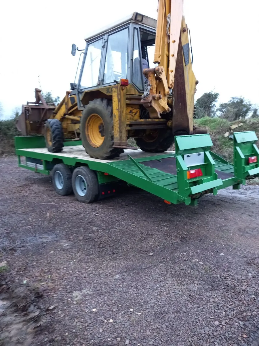 JCB 3CX Excavator - Image 1