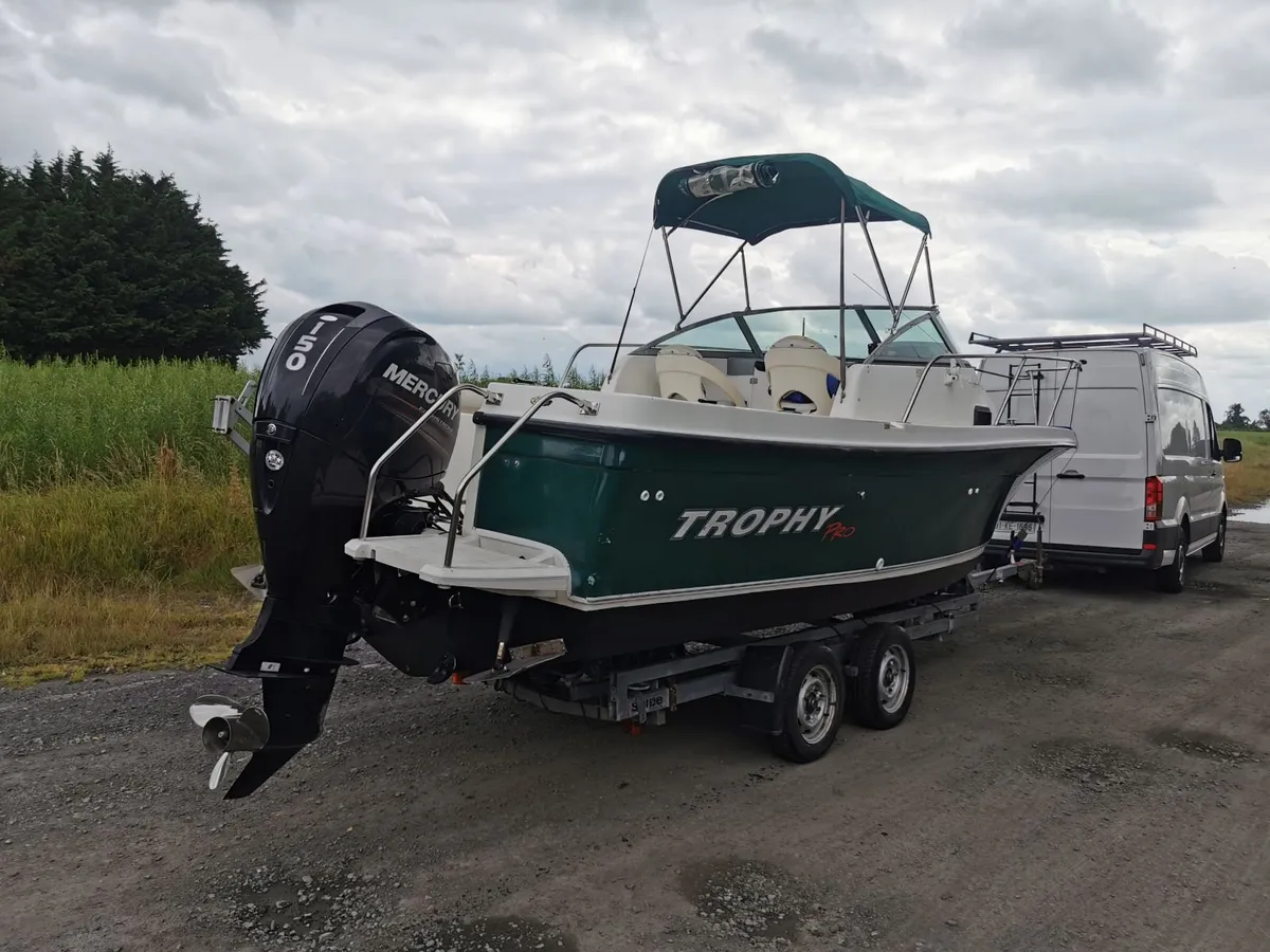 BAYLINER TROPHY PRO FISHING BOAT - Image 3