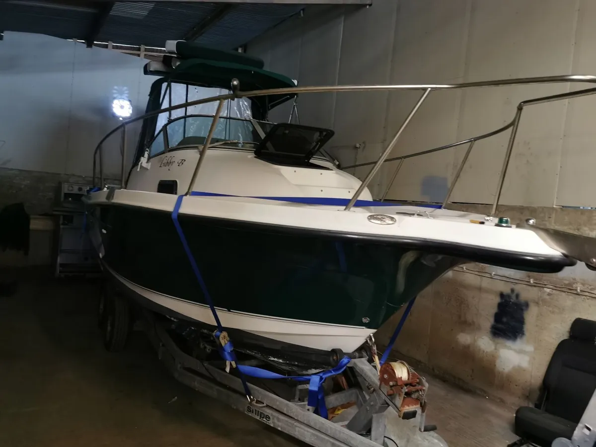 BAYLINER TROPHY PRO FISHING BOAT - Image 4