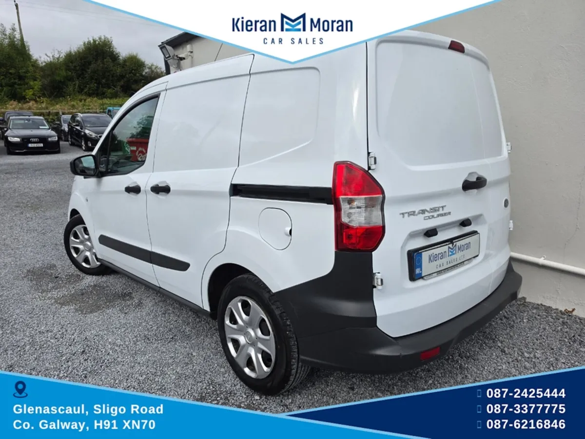 Ford Transit Courier TREND 1.5 TD 75 M6 3DR - Image 4