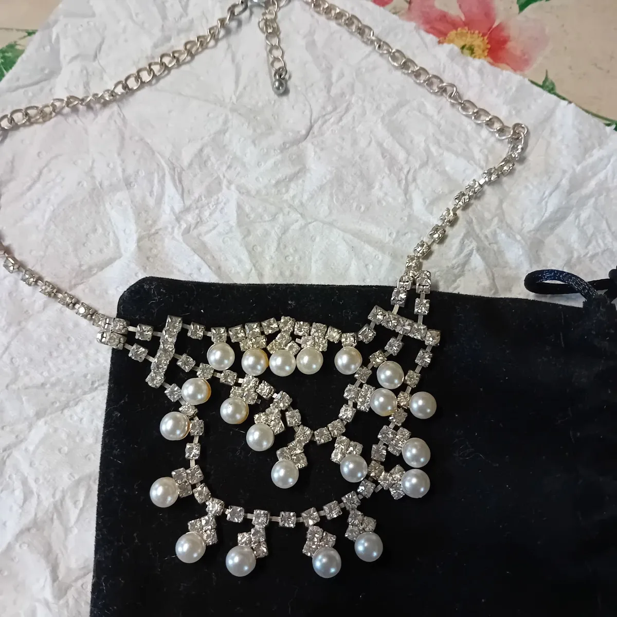 2 Lovely Necklaces - Image 2