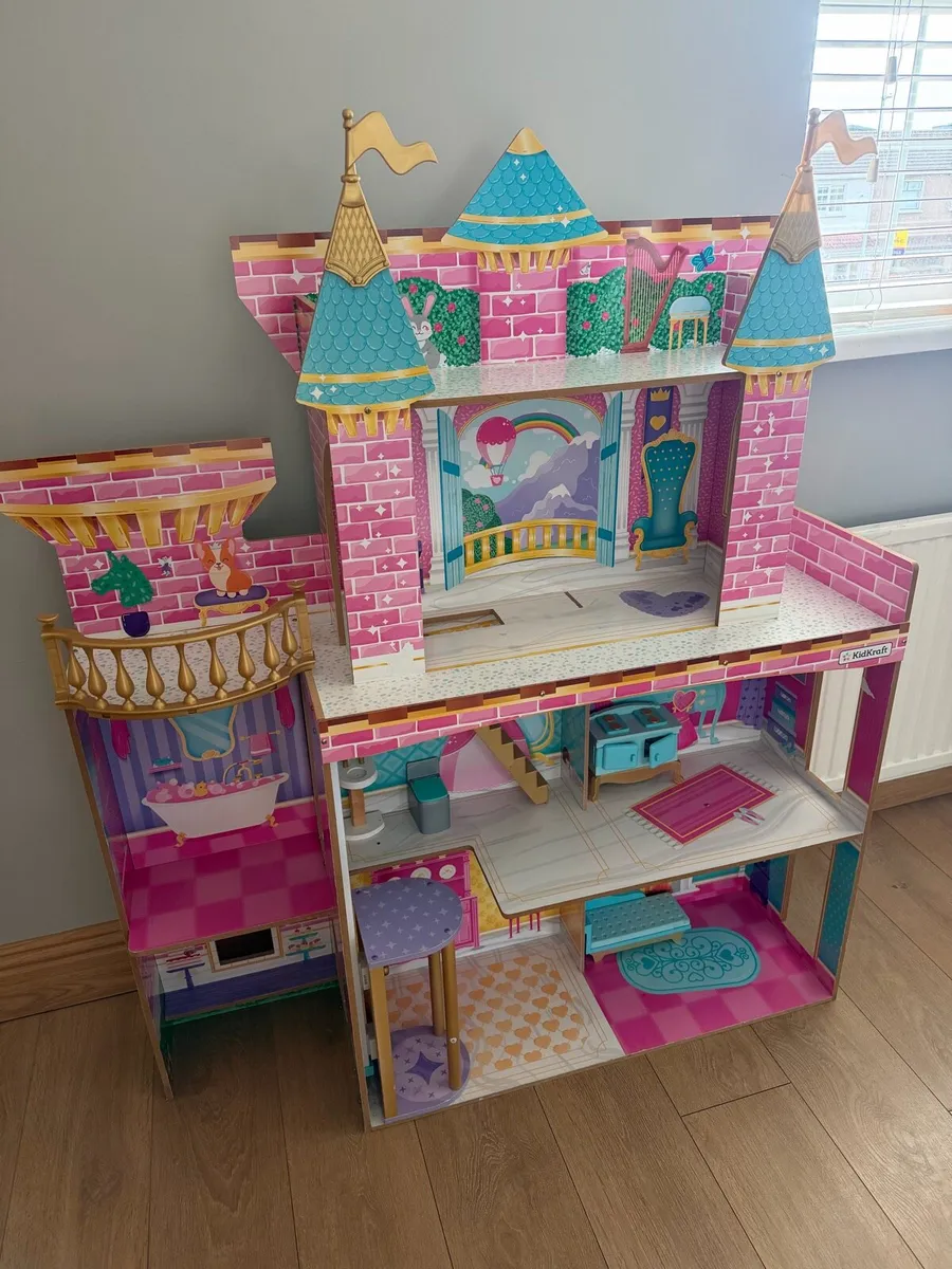 Doll house - Image 4