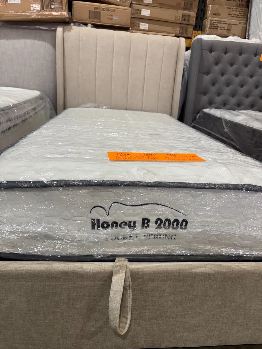 Beds and mattresses - Image 3