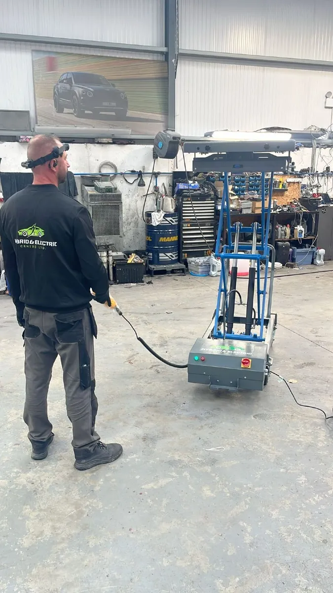 ELECTRIC Mobile Lifting Table HEC PRO LIFT 1.2 A - Image 2
