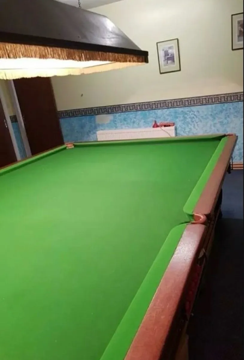 Full size antique snooker table - Image 1