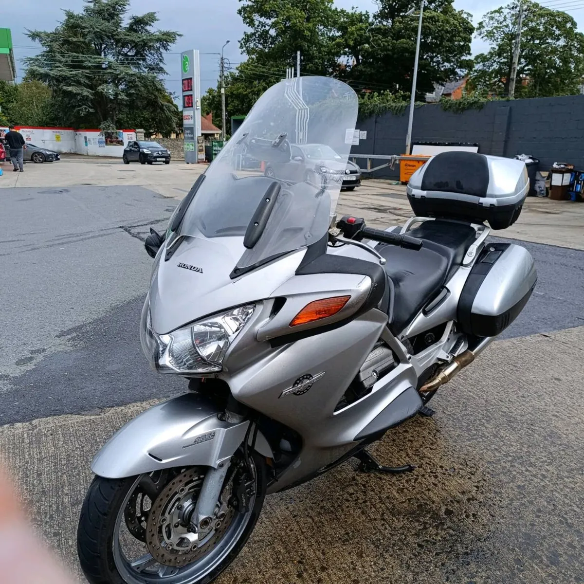 Honda Pan European st 1300 - Image 1