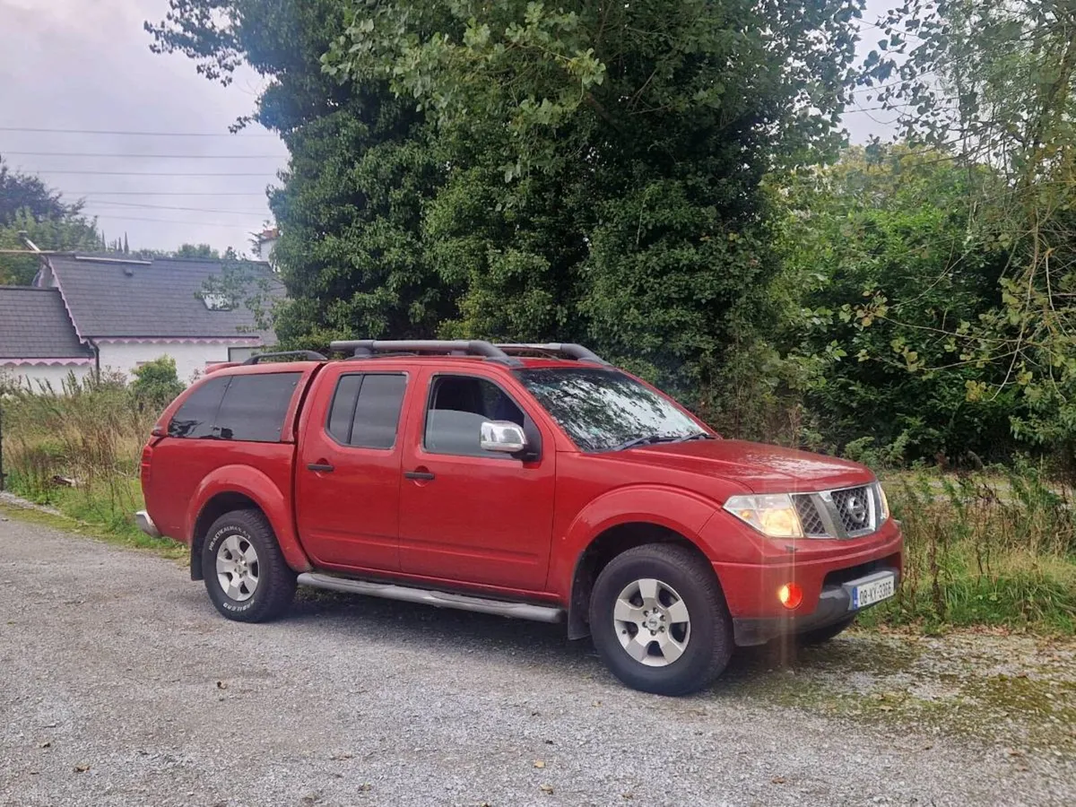 NISSAN NAVARA CREWCAB TEST AND TAXED - Image 2