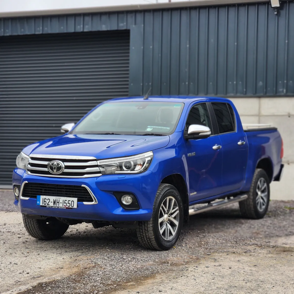 162 Toyota Hilux 2.4 invincible - Image 3