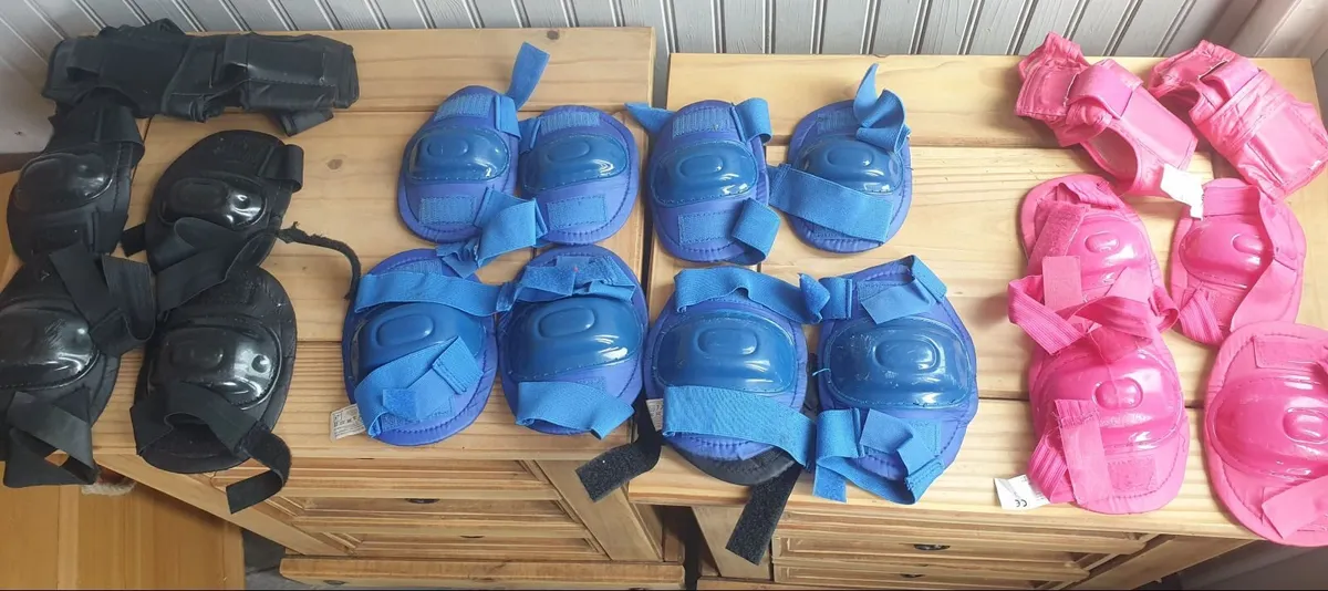 Safety gear knee pads set - Image 1