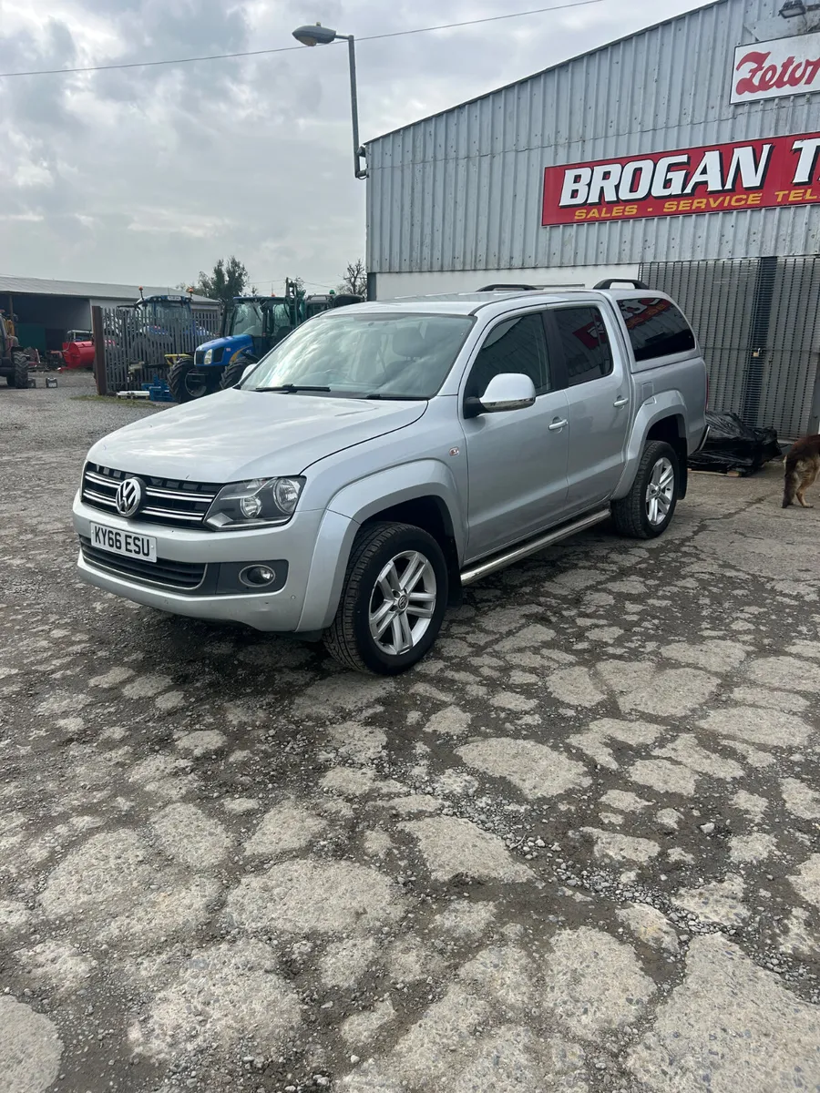 2017 Volkswagen Amarok - Image 3