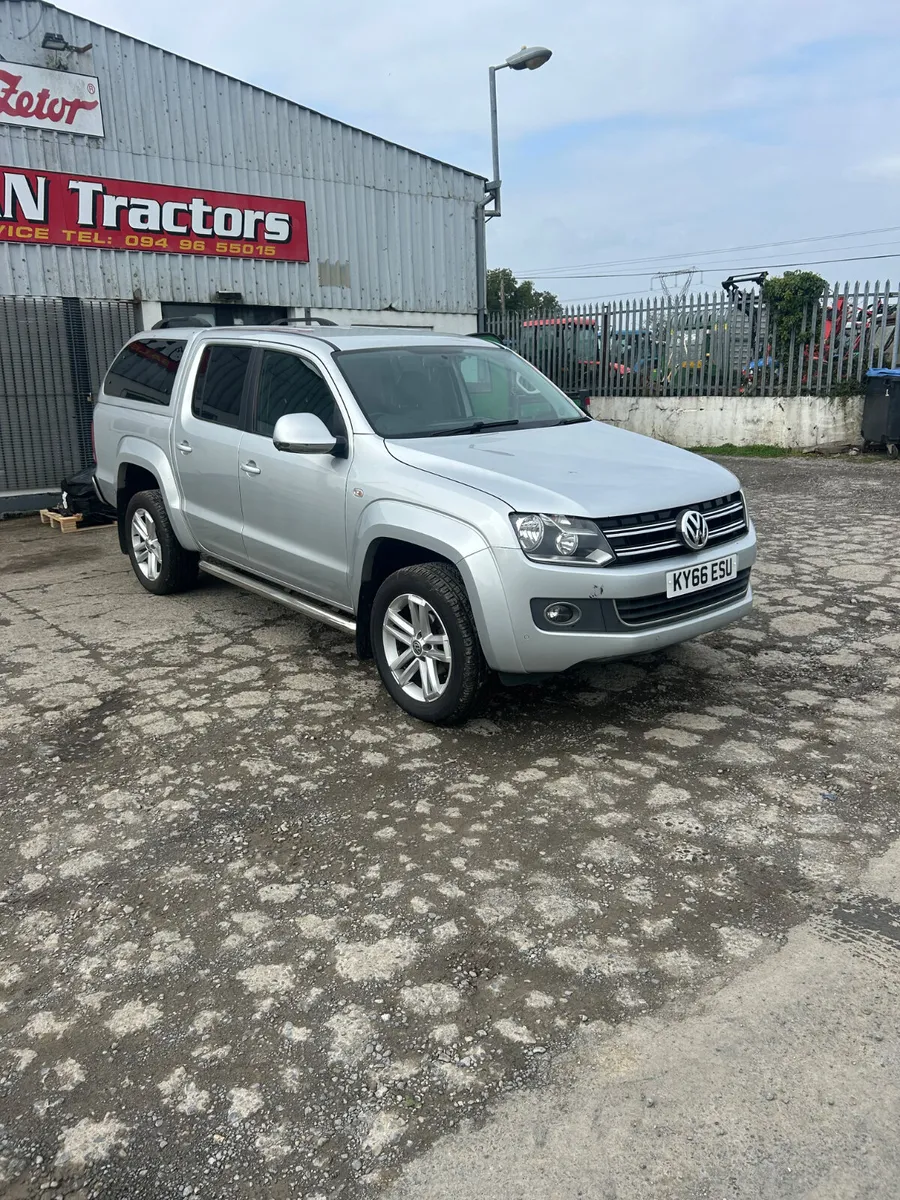 2017 Volkswagen Amarok - Image 1