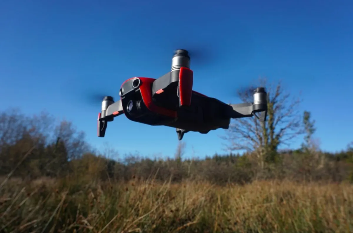 DJI Mavic Air with Accessories - Image 2