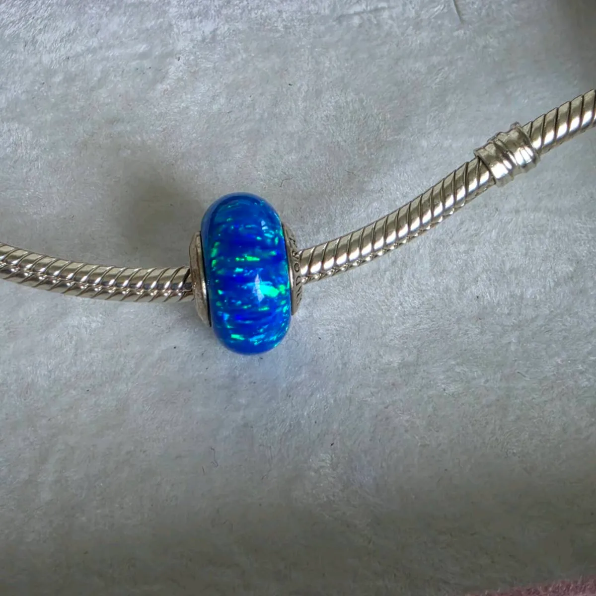 Pandora murano glass bead charm Opalescent - Image 1