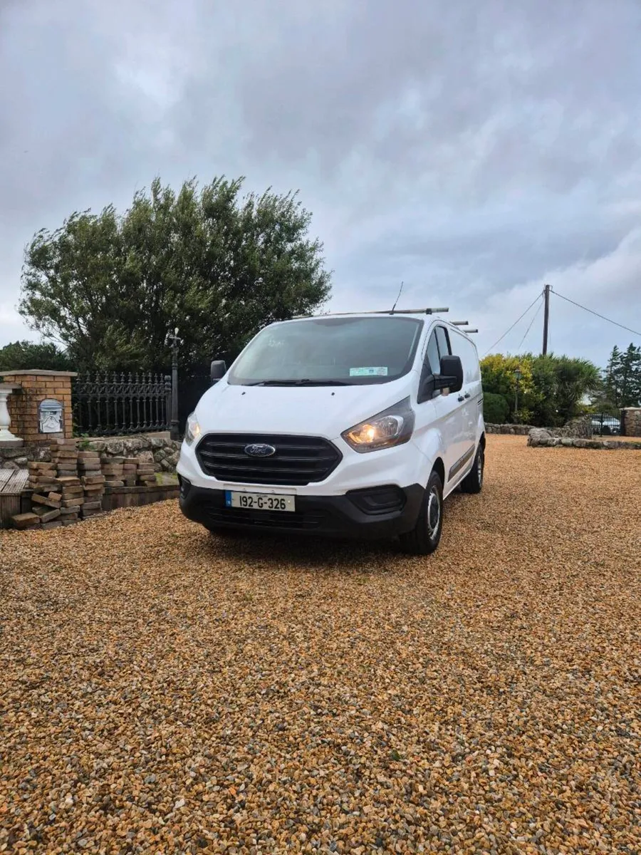 Transit Custom 2019 - Image 1
