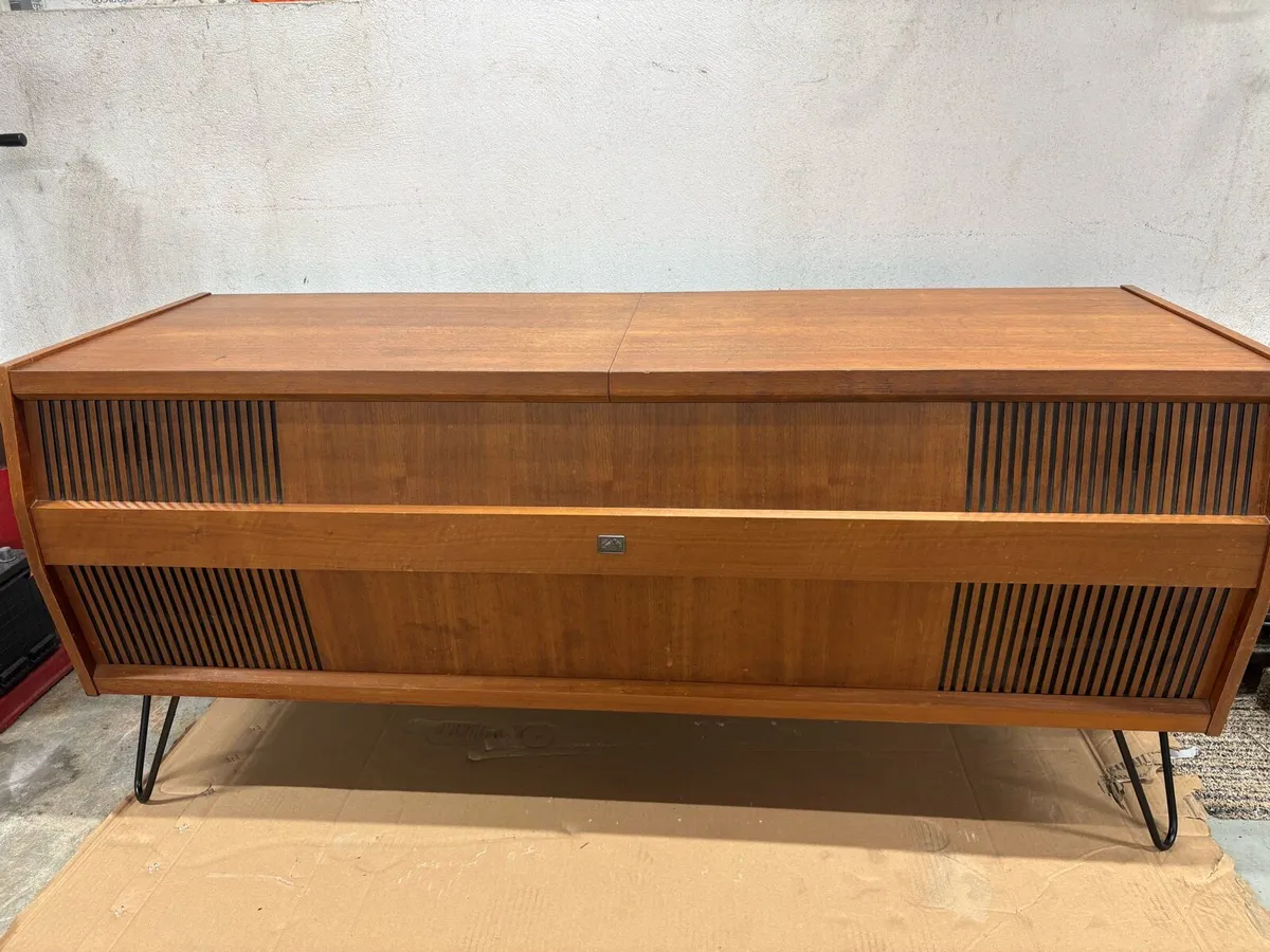 HMV Model 2340 Radiogram retro teak radio record - Image 1