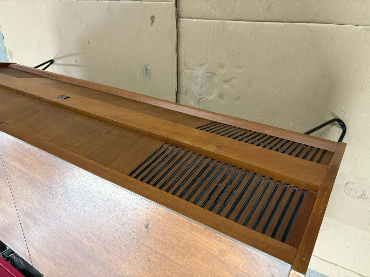 HMV Model 2340 Radiogram retro teak radio record - Image 2