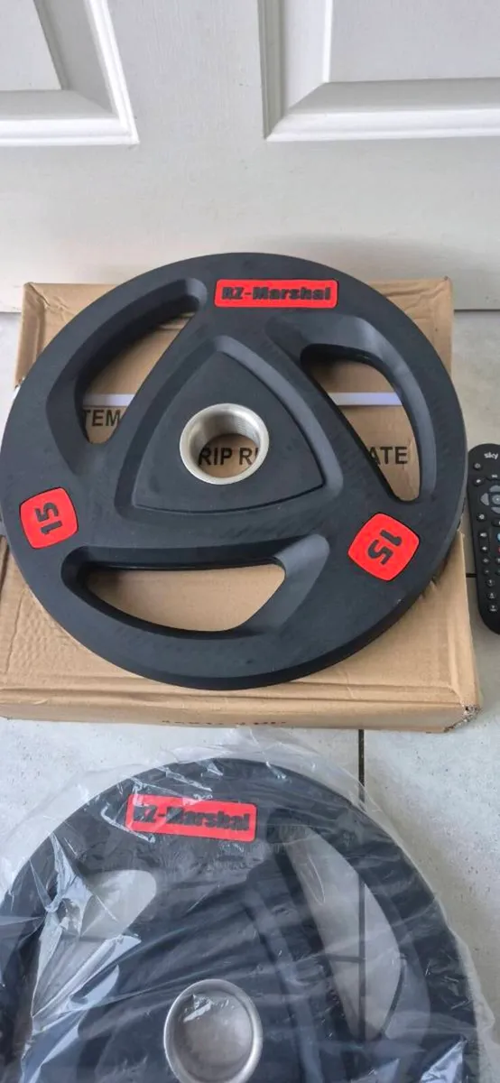 Brand new 2x15kilo olympic tri grip weight plates - Image 2