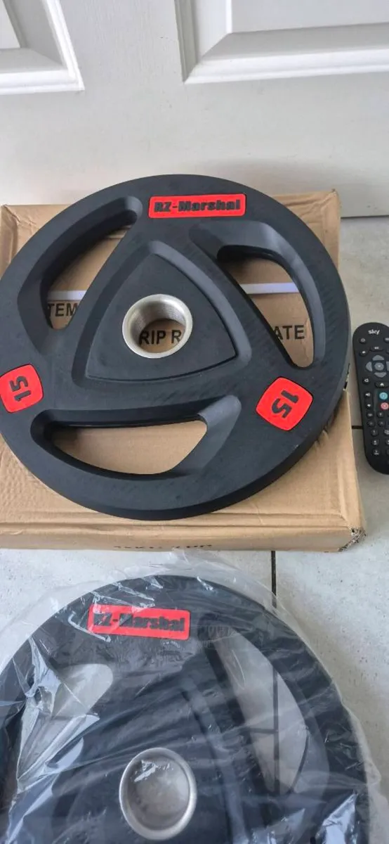 Brand new 2x15kilo olympic tri grip weight plates - Image 1