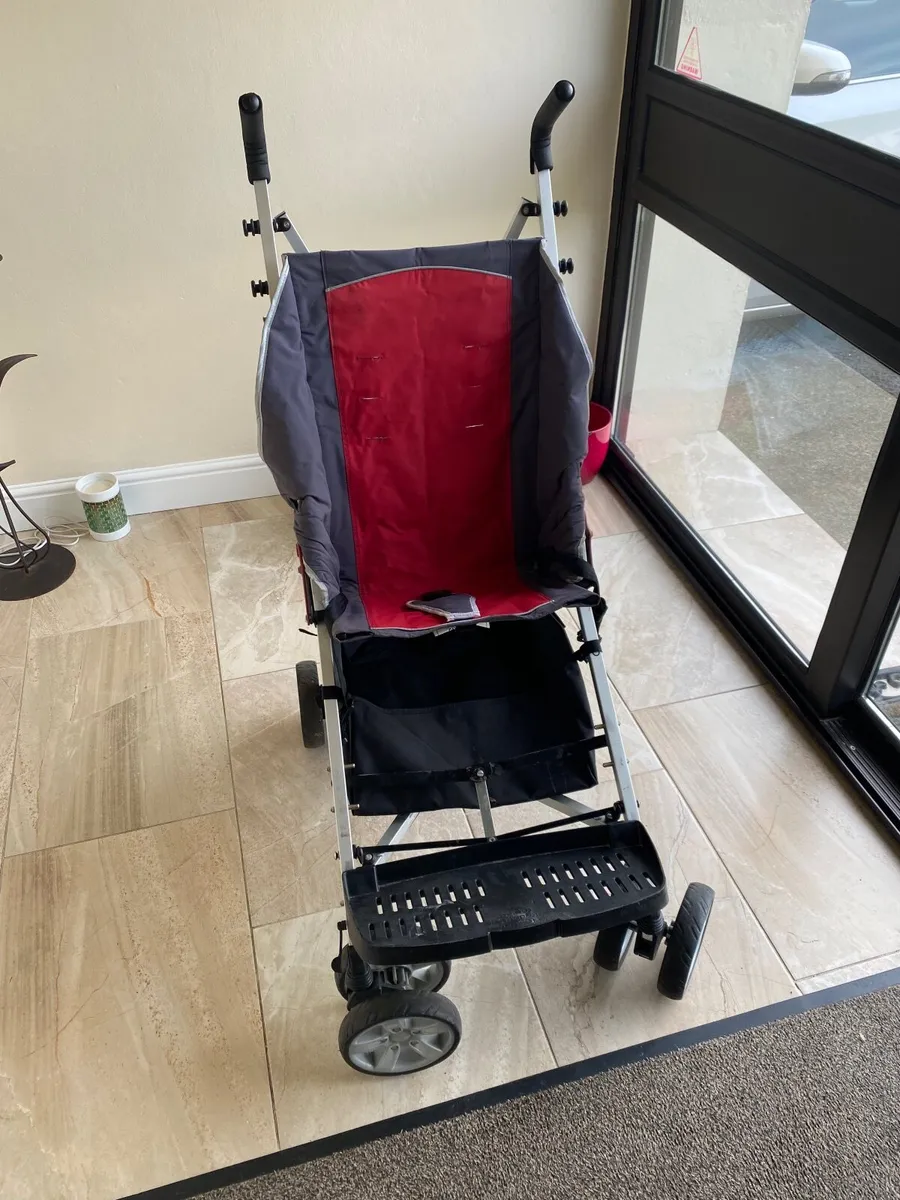 Childs special needs buggy - Image 1