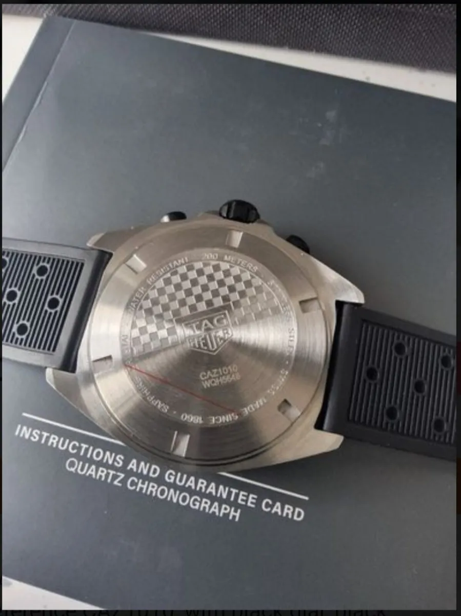 TAG Heuer Formula 1 Chronograph CAZ1010 - Image 4