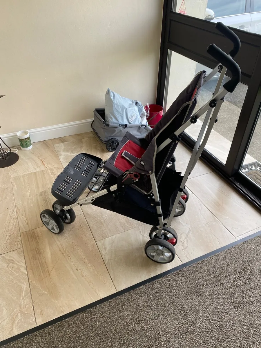 Childs special needs buggy - Image 3