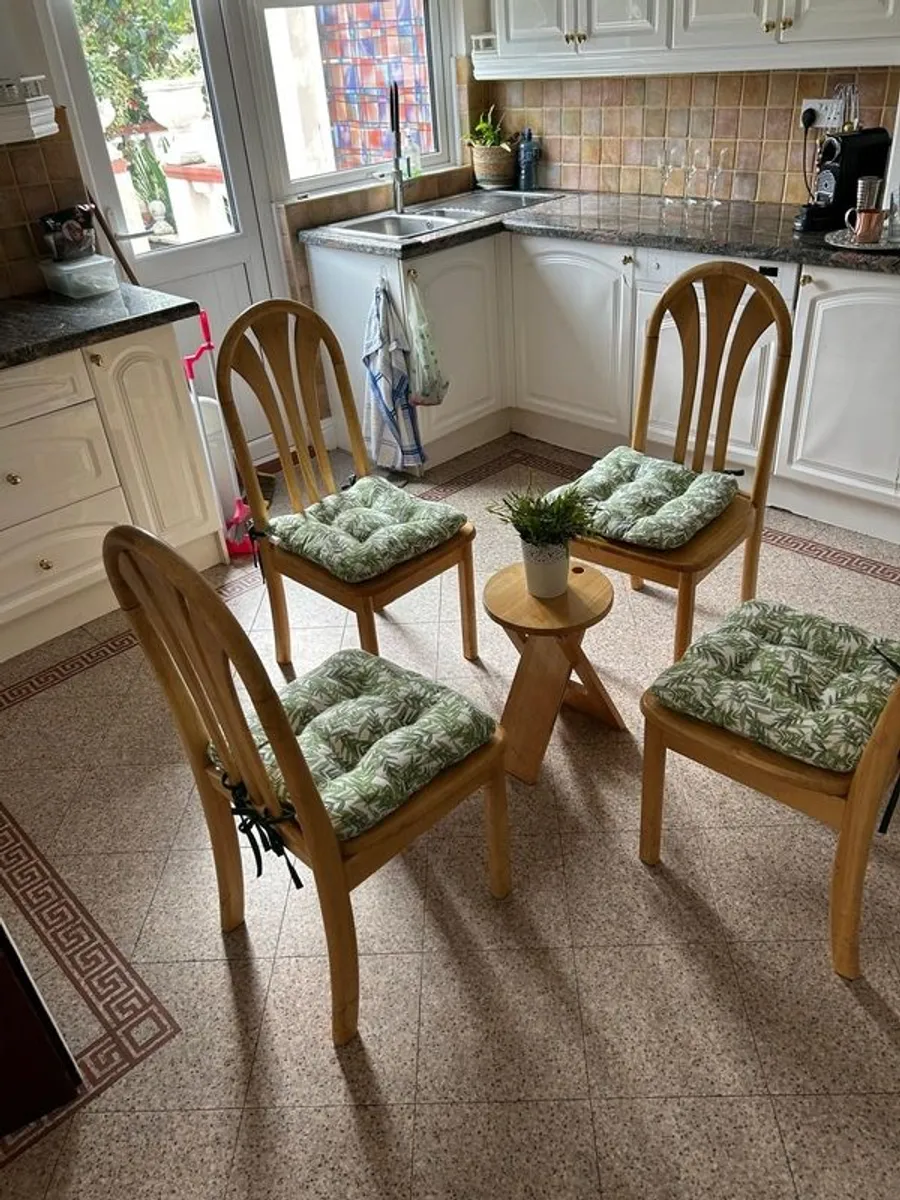 Kitchen Chairs x4