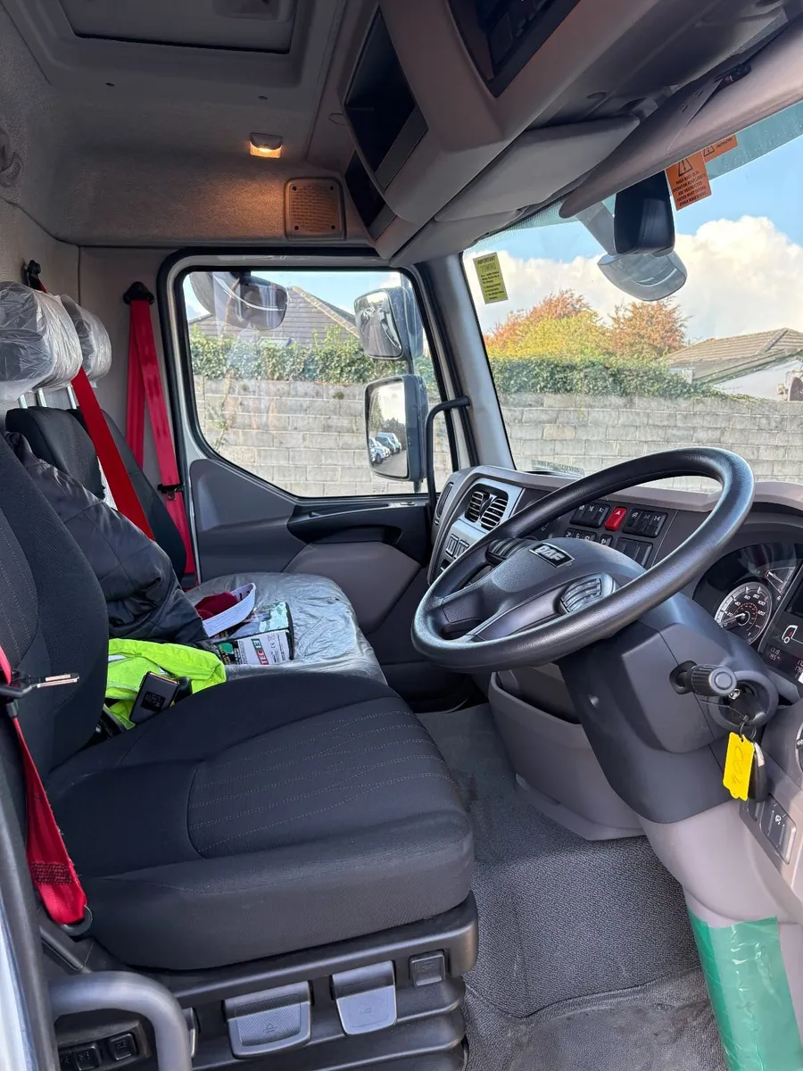 2024 DAF LF 230 RECOVERY TRUCK - Image 4