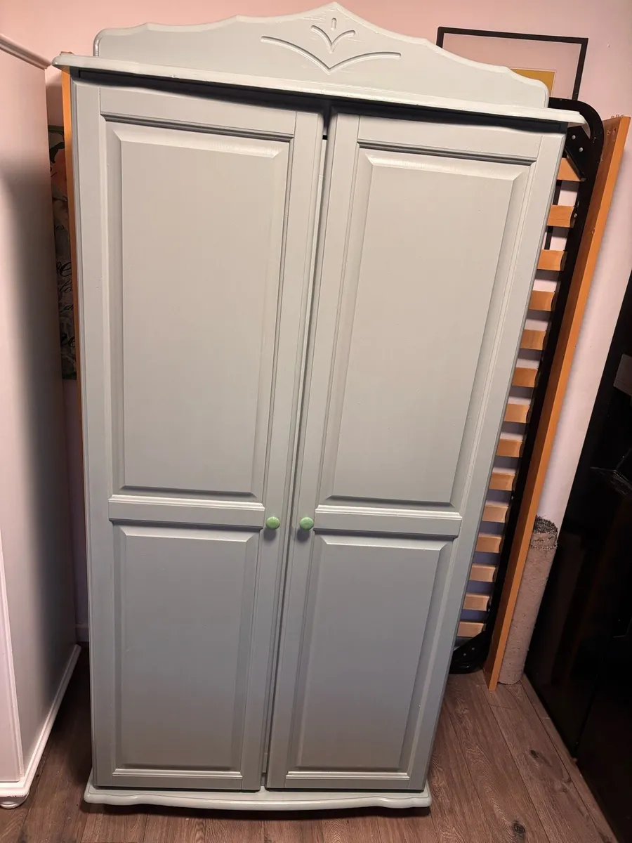 Grey wardrobe - Image 1