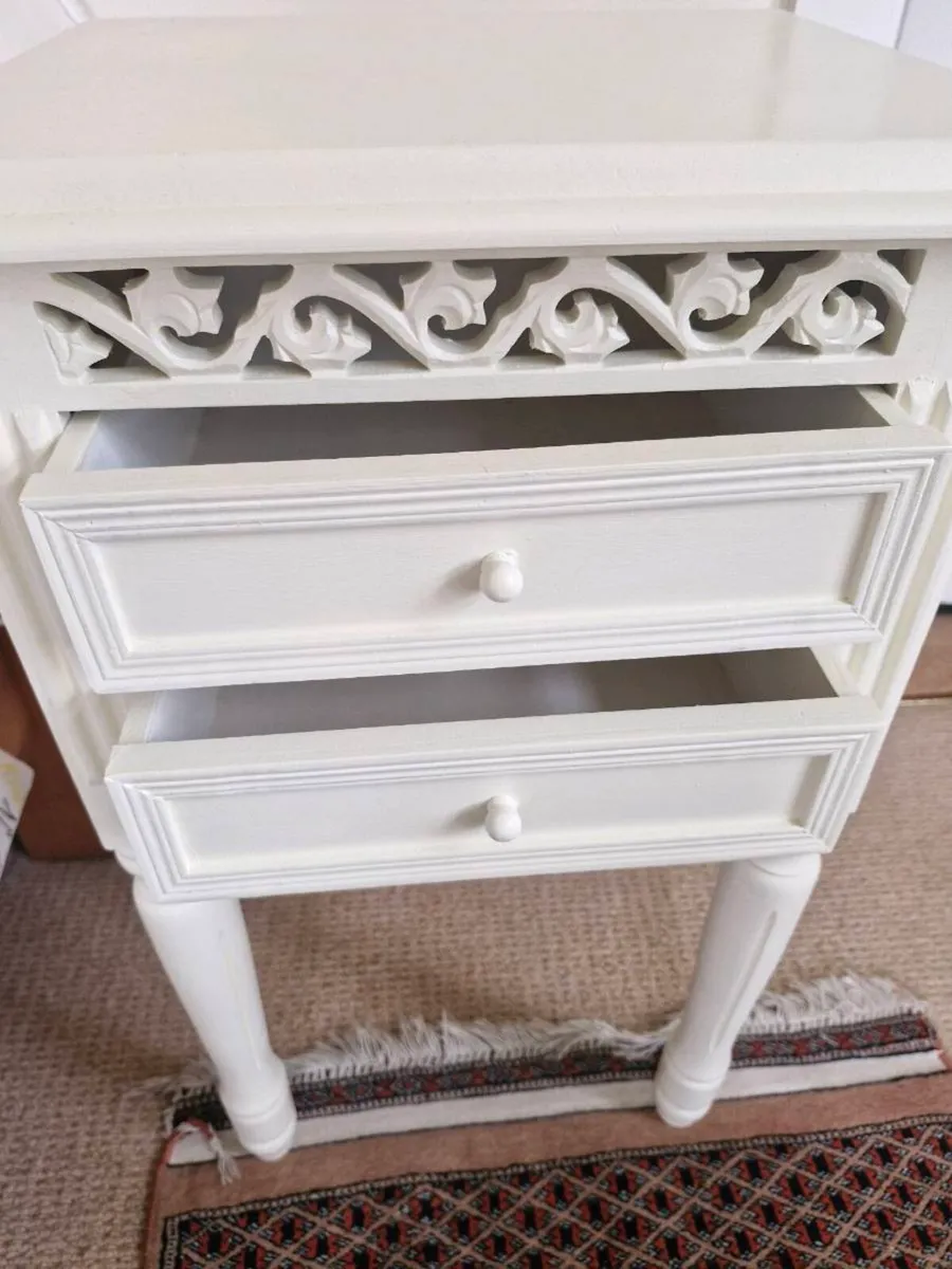 Bedside table x 2 - Image 3