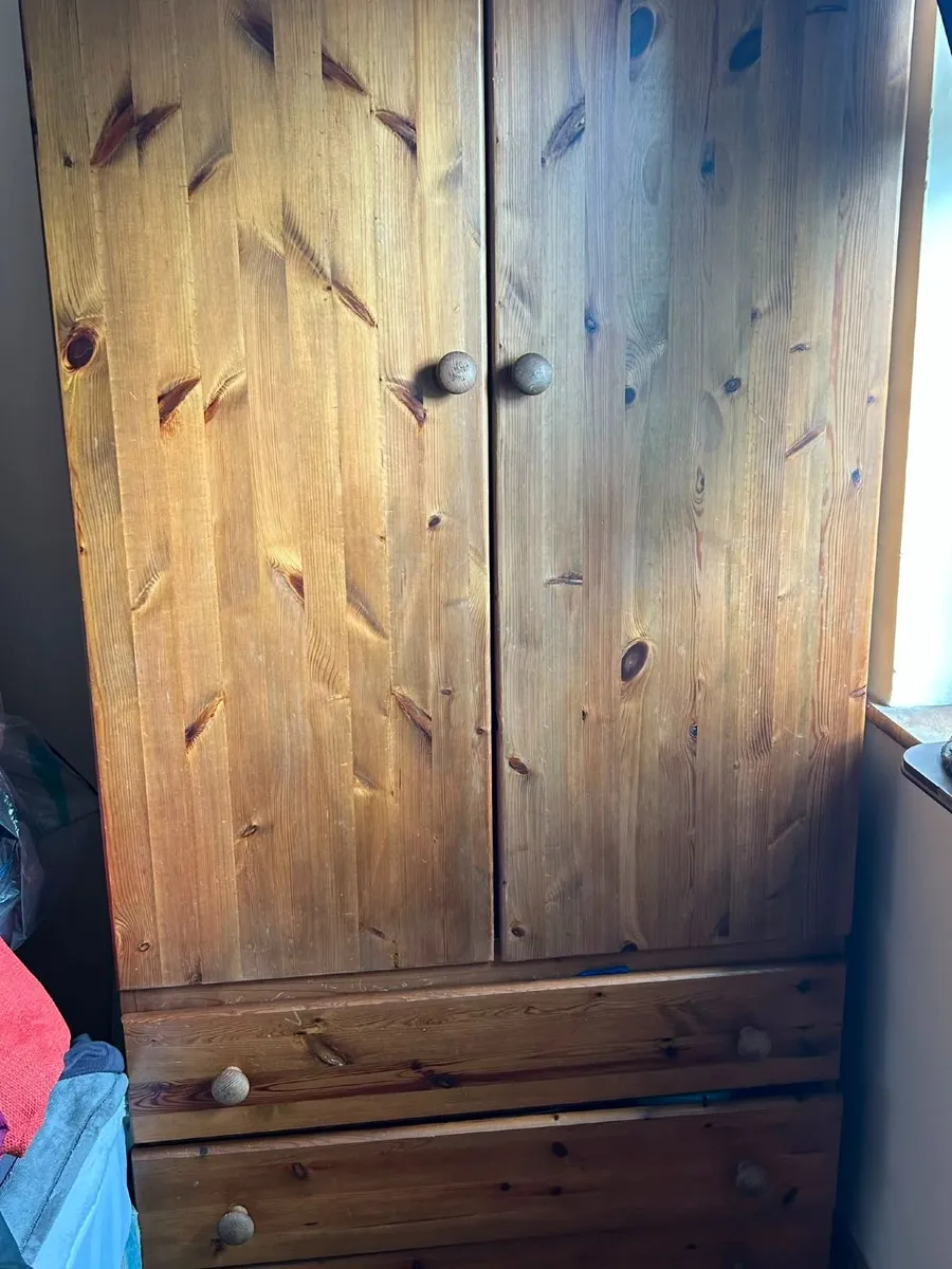 Solid pine wardrobe - Image 3