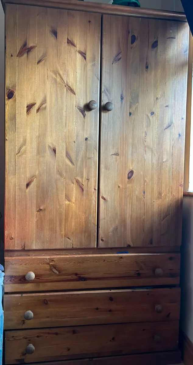 Solid pine wardrobe - Image 4