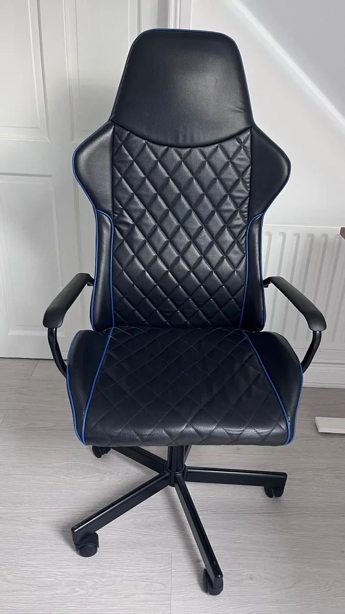 Gaming/Office desk and Chair - Image 4