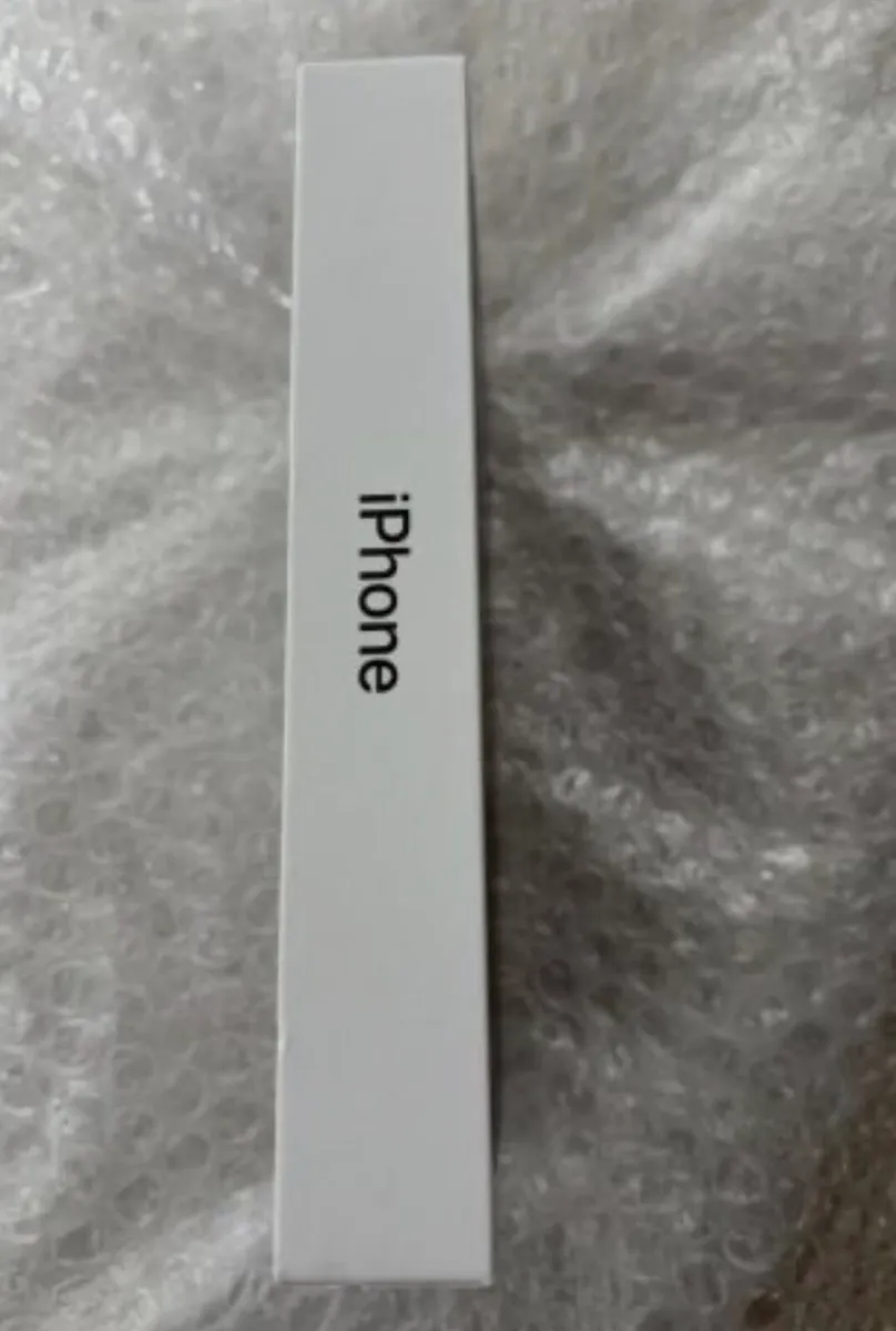 iPhone 16 pro max - Image 2