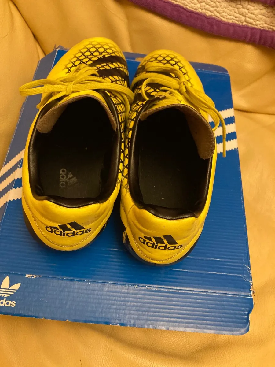 Football Boots - Image 1