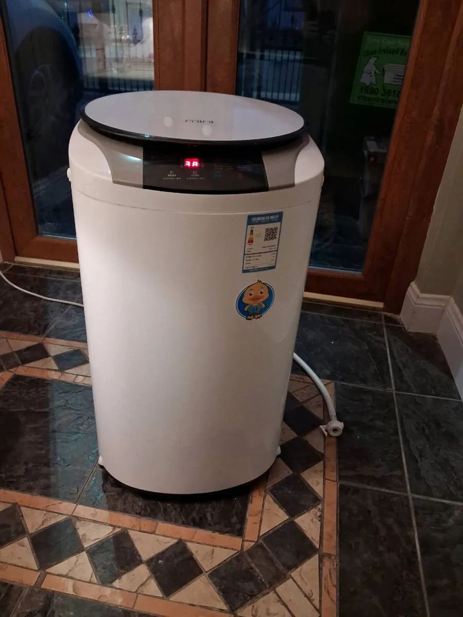 Washing machine for a mobile home - Image 1
